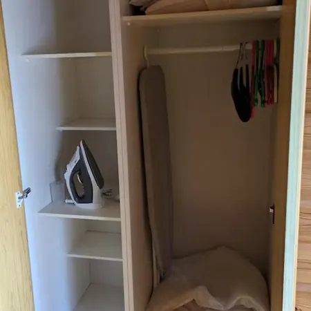 Cozy With Boat, Steps From In Kerimaa 度假居